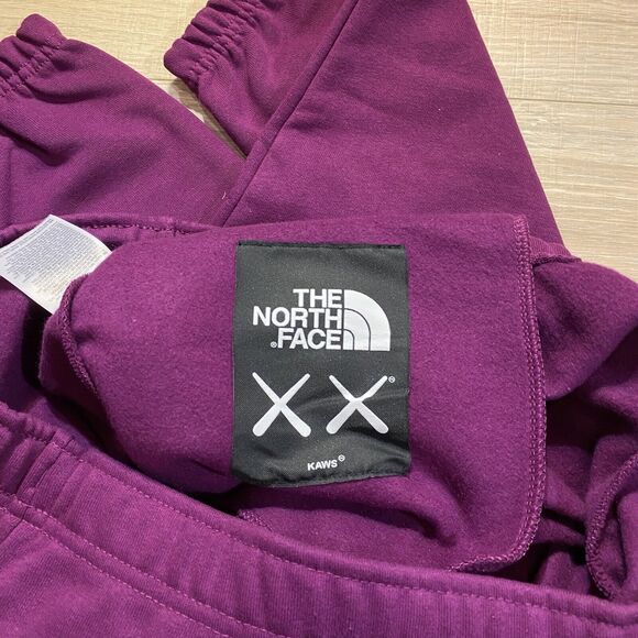 NWT The North Face Kaws Joggers Sweatpants Mens Sz XL Pamploma Purple Pants - Picture 6 of 8
